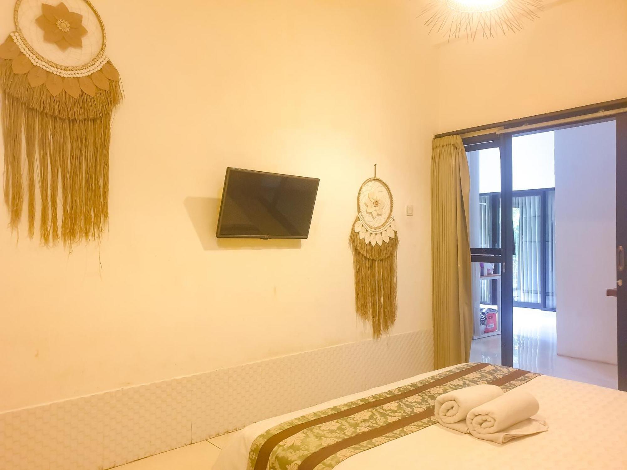 Hotel The Paica Denpasar Habitación foto